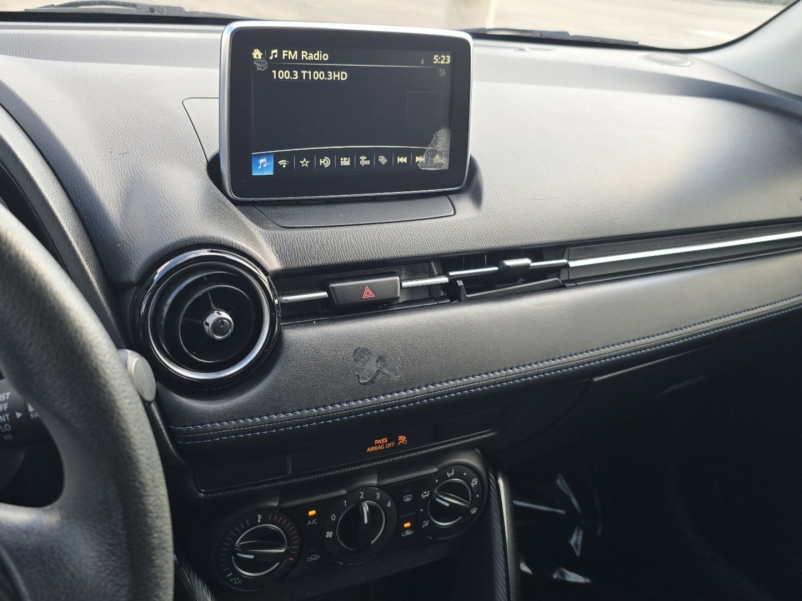 Used 2017 Toyota Yaris iA FWD image 27