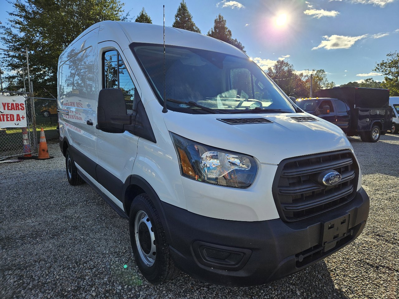 Used 2020 Ford Transit 150 Medium Roof image 7