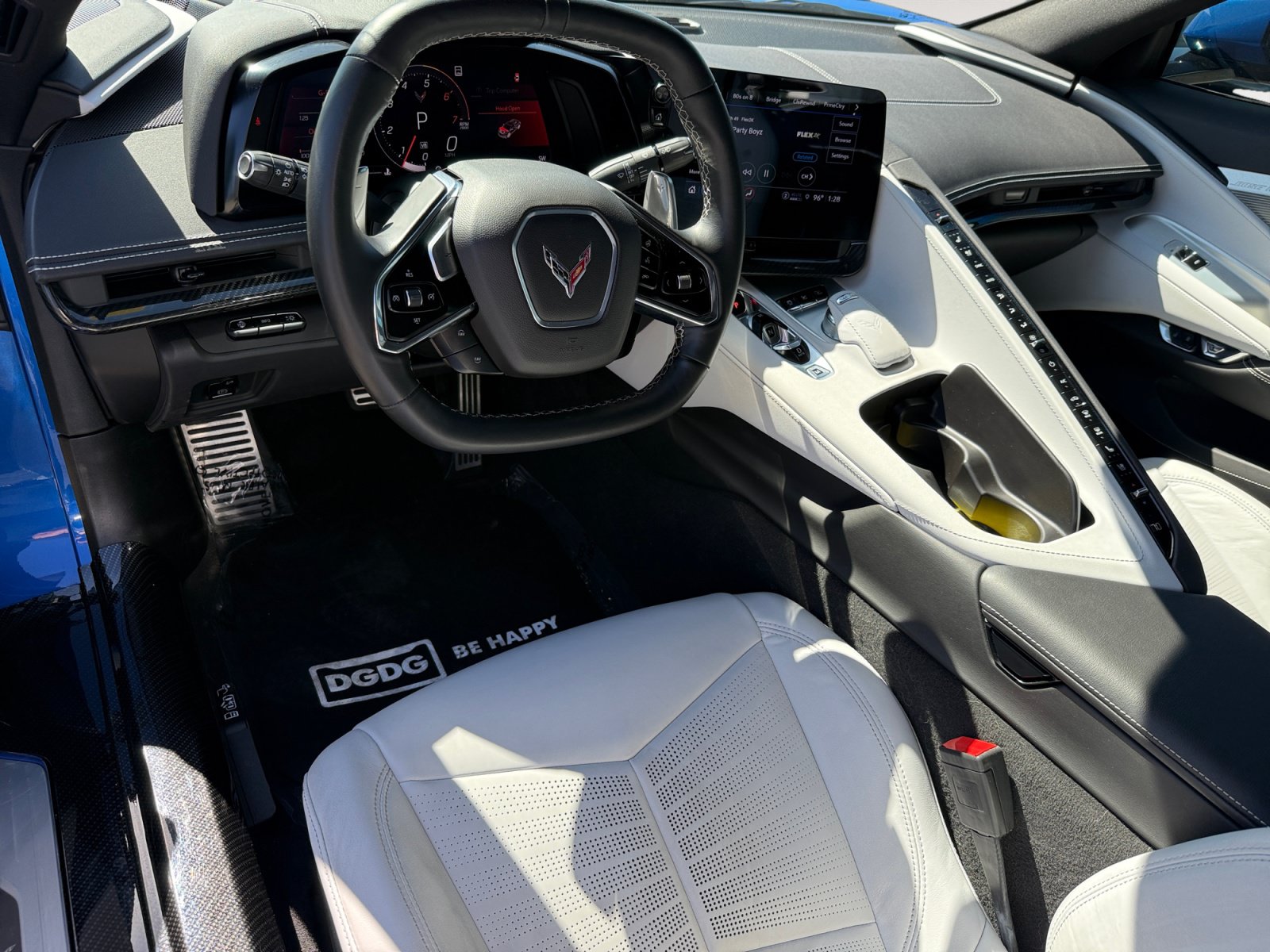 Used 2021 Chevrolet Corvette Stingray Preferred Cpe w/ 2LT RWD image 15
