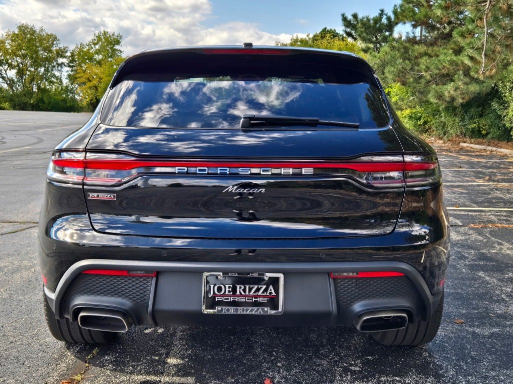 New 2026 Porsche Macan image 6