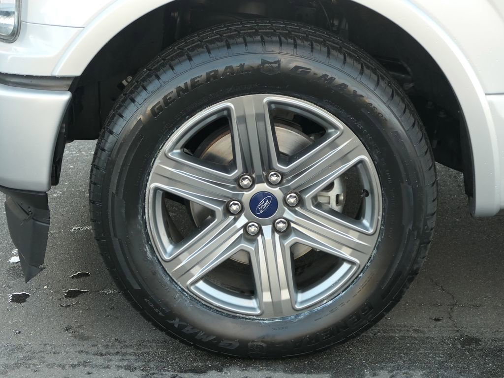 Used 2019 Ford F150 Lariat image 12