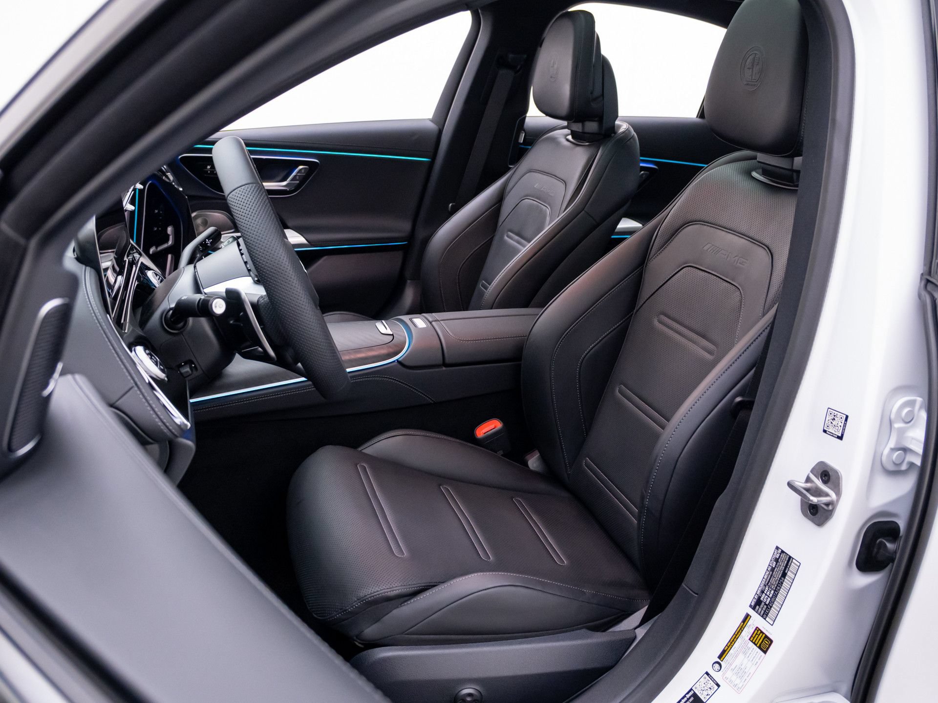 New 2026 Mercedes-Benz E 53 AMG e 4MATIC Sedan image 18