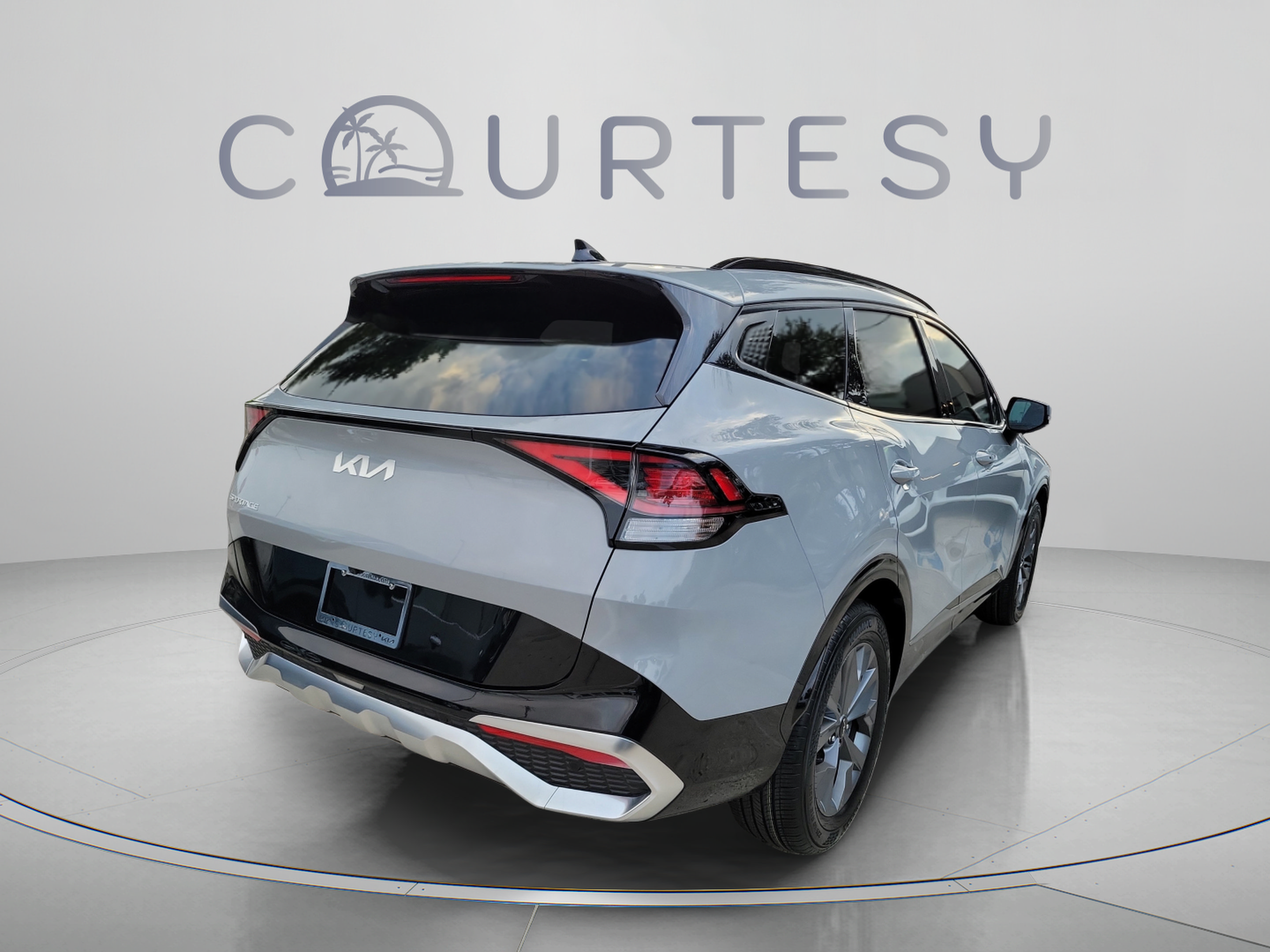 Certified 2025 Kia Sportage SX FWD image 3