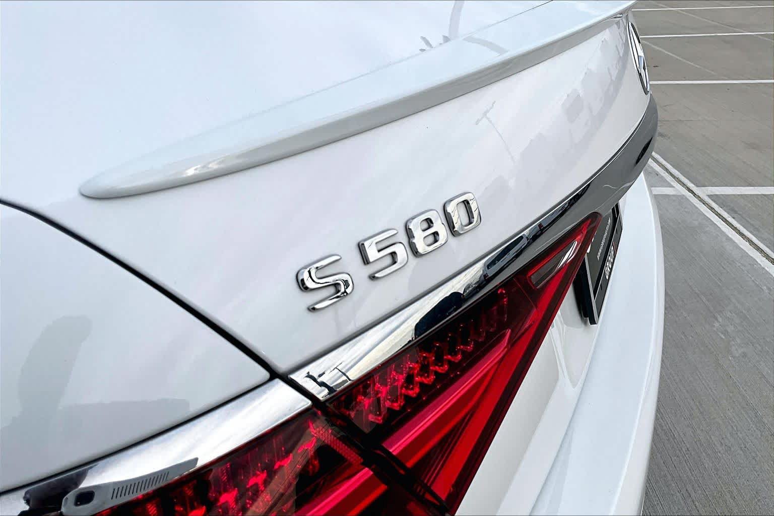 Used 2024 Mercedes-Benz S 580 4MATIC Sedan image 28