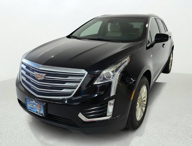 Used 2017 Cadillac XT5 FWD image 3