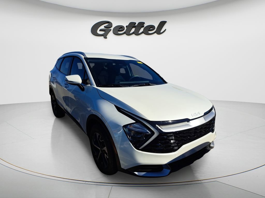 Used 2023 Kia Sportage EX image 6