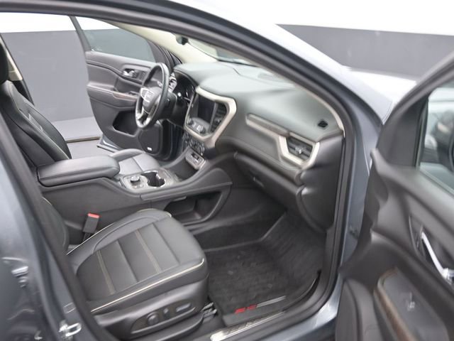 Used 2022 GMC Acadia Denali w/ Denali Ultimate Package AWD/4WD image 18