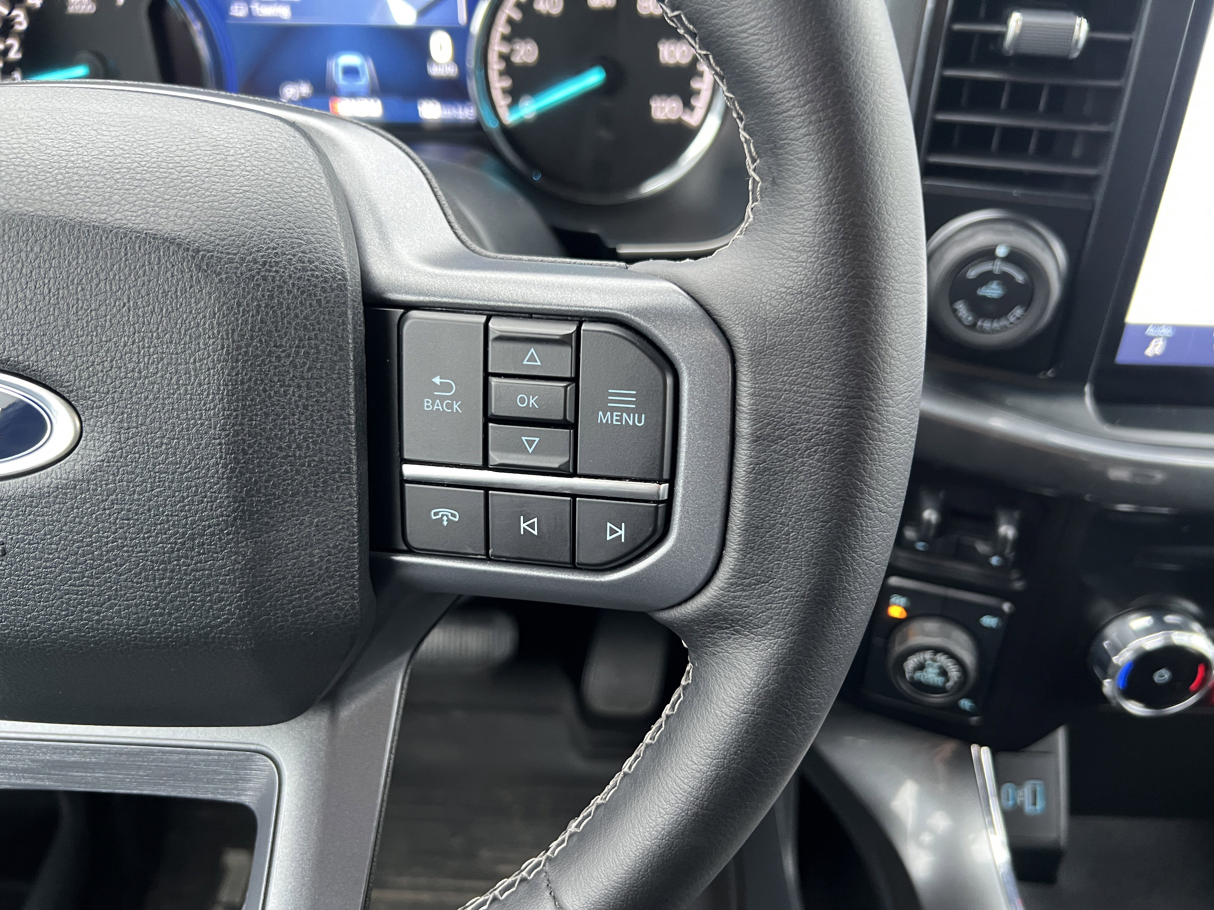 Used 2023 Ford F150 XLT w/ Equipment Group 302A High image 26