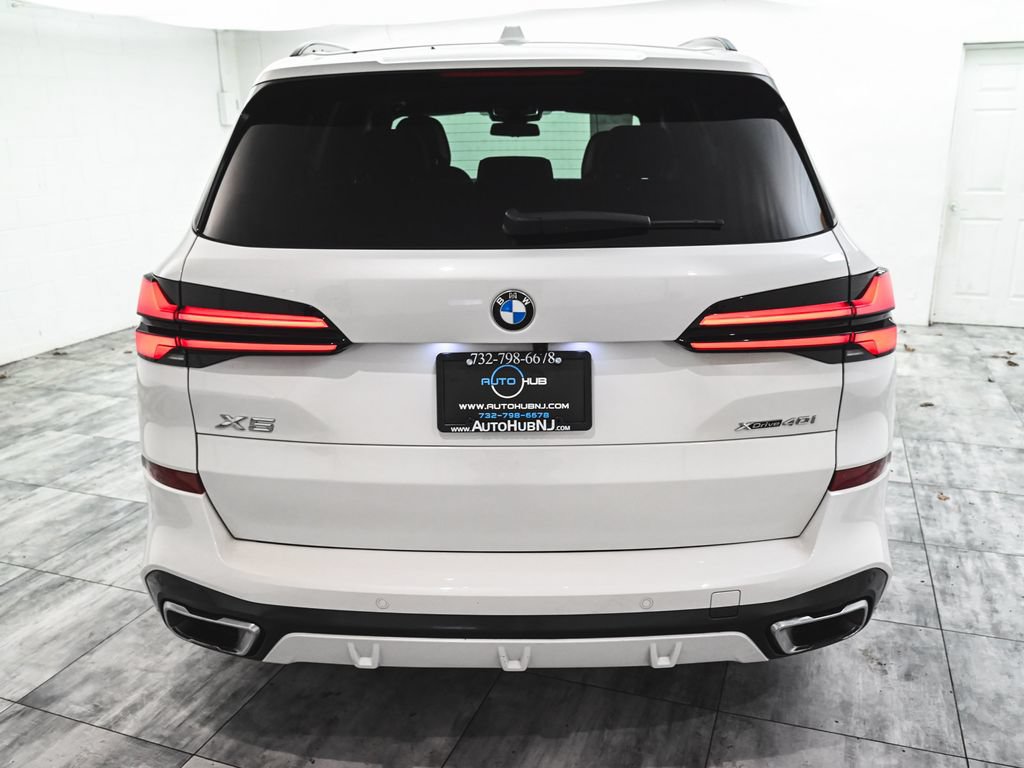 Used 2025 BMW X5 xDrive40i AWD/4WD image 5