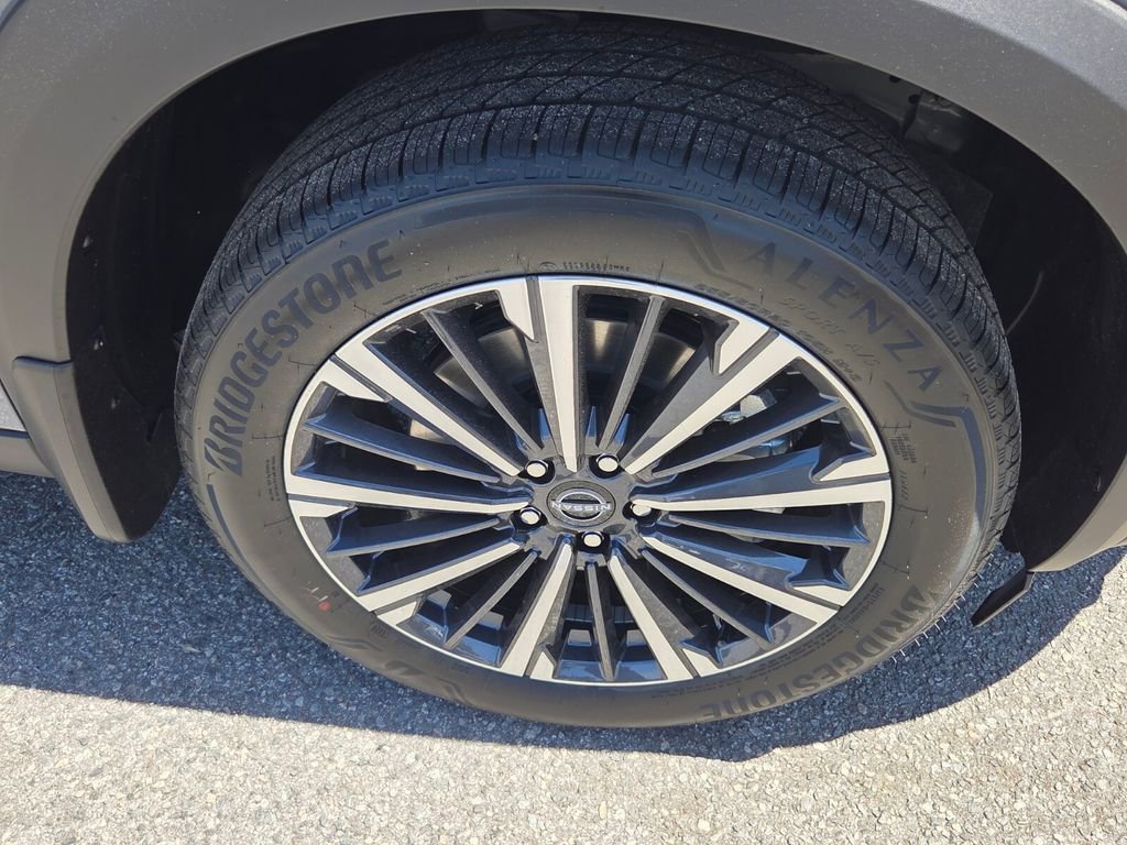 New 2026 Nissan Pathfinder Platinum FWD image 15