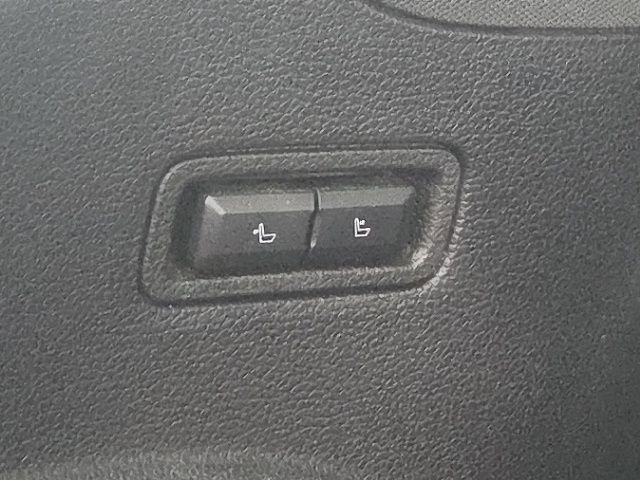 Certified 2021 Ford Expedition XLT image 12