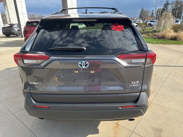 Used 2022 Toyota RAV4 XLE image 7