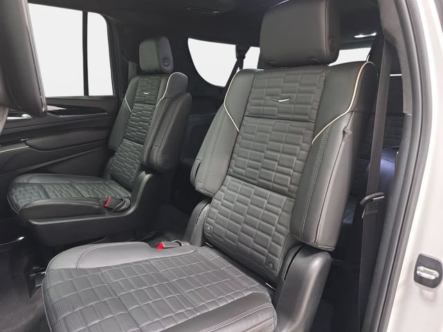 Certified 2024 Cadillac Escalade ESV V w/ LPO, Floor Liner Package AWD/4WD image 11