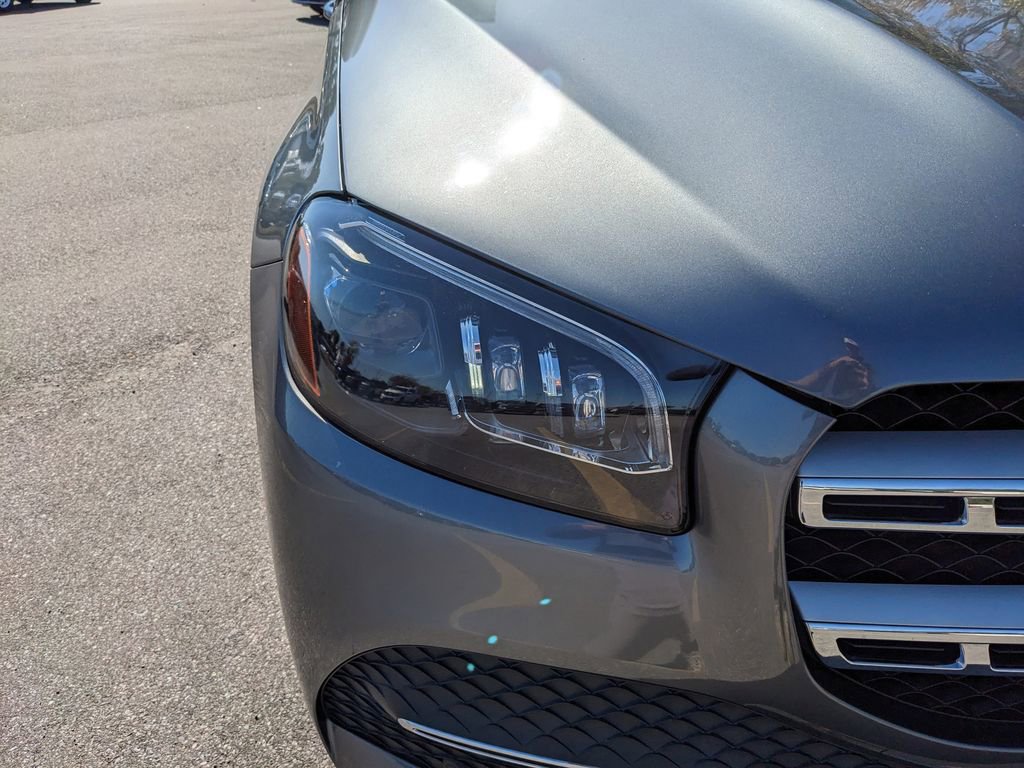 Used 2020 Mercedes-Benz GLS 450 4MATIC image 12