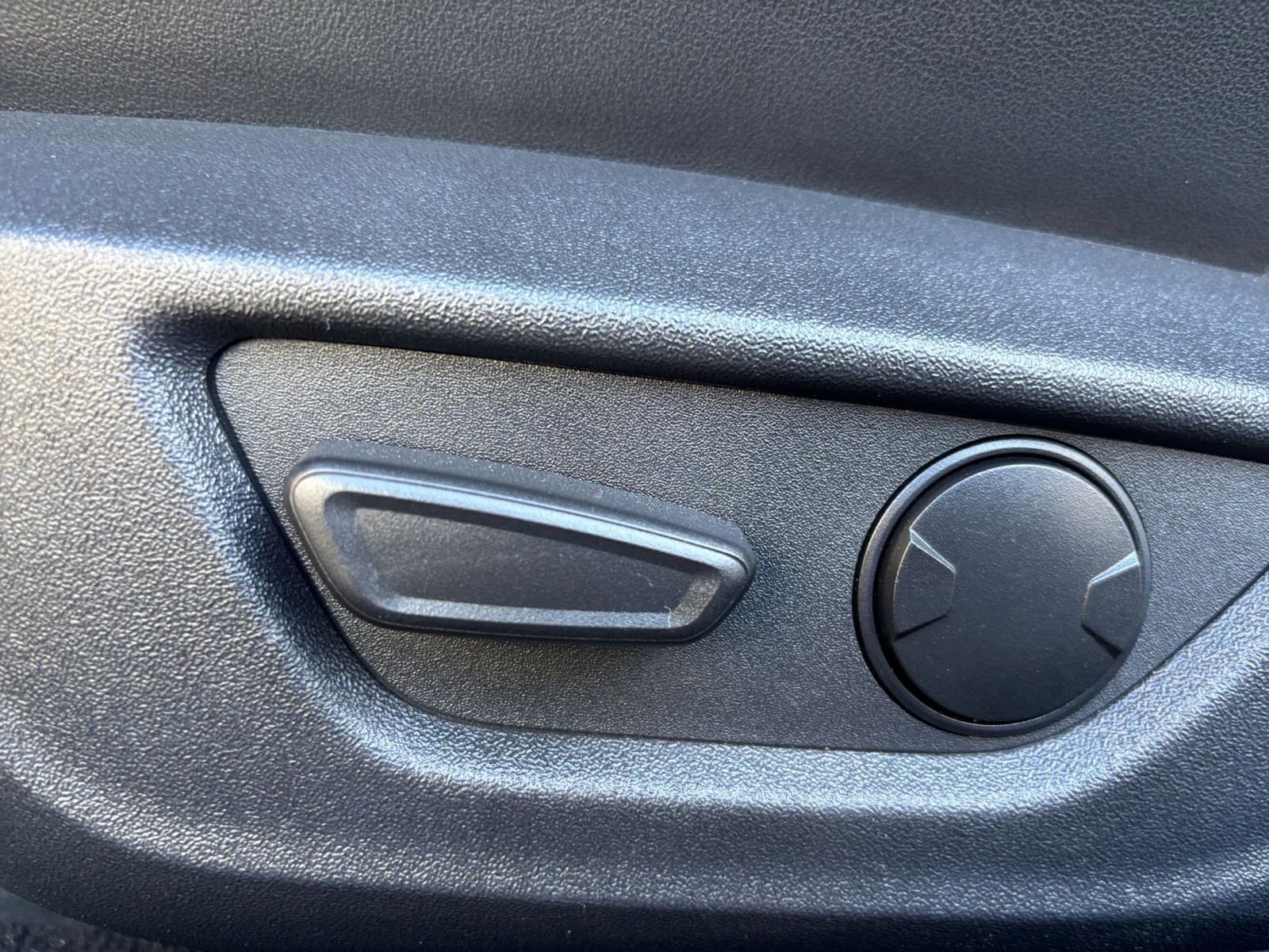 Used 2025 Ford Mustang GT Premium image 21