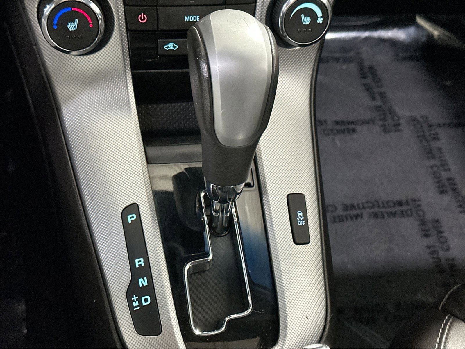 Used 2015 Chevrolet Cruze LTZ w/ Sun, Sound and Sport Package image 27