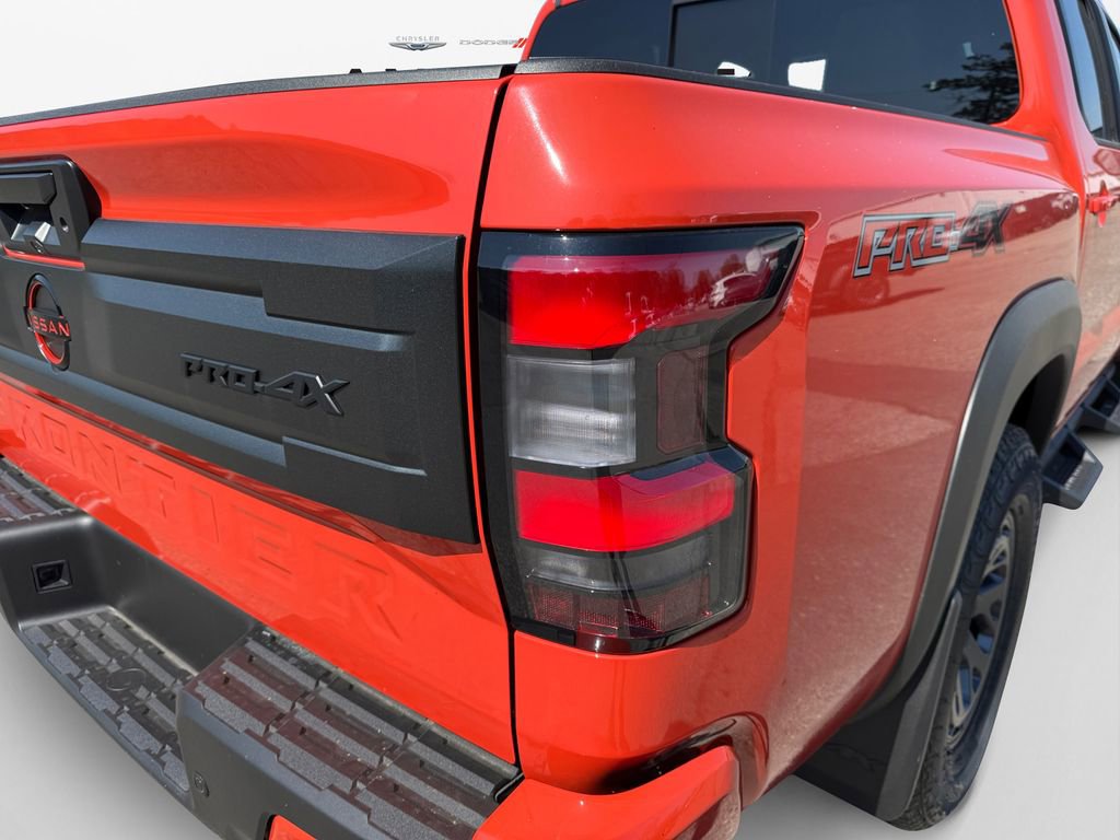 New 2025 Nissan Frontier PRO-4X image 19