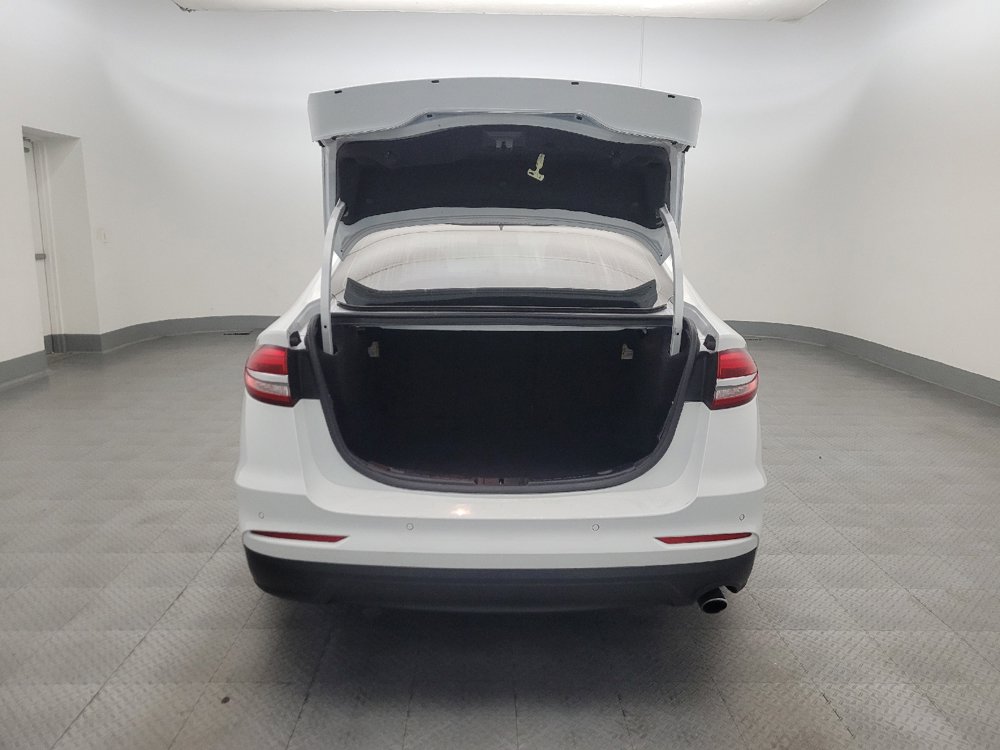 Used 2019 Ford Fusion SE w/ Equipment Group 151A FWD image 29
