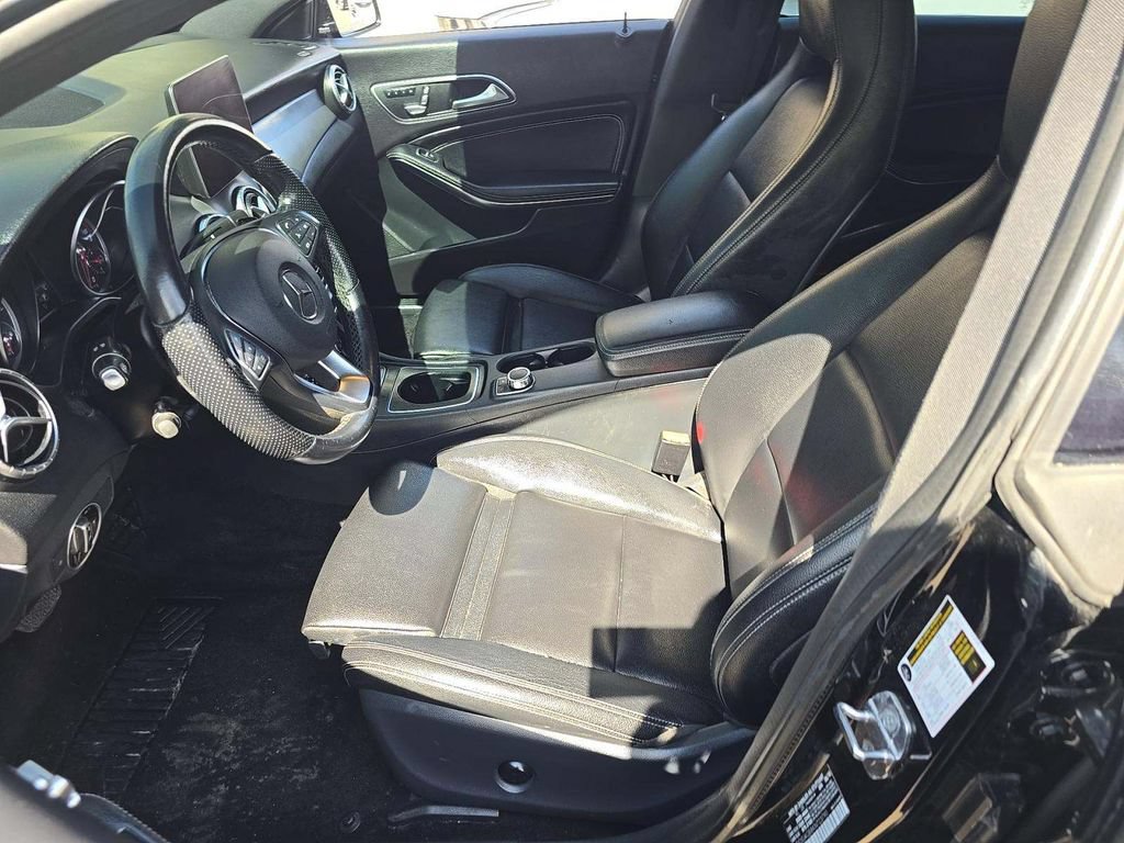 Used 2019 Mercedes-Benz CLA 250 4MATIC image 6