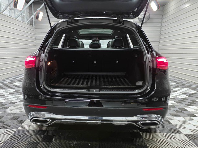 Used 2024 Mercedes-Benz GLC 300 4MATIC image 38