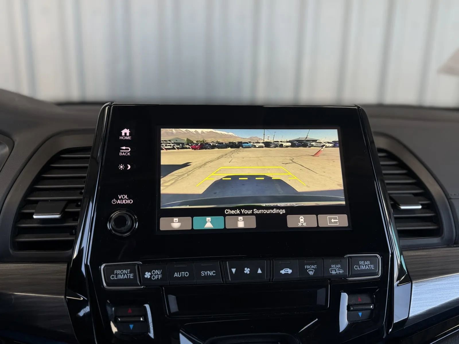 Used 2024 Honda Odyssey Elite image 34