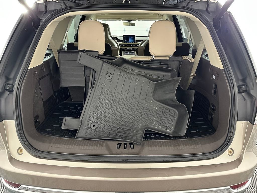 Used 2020 Lincoln Aviator Reserve w/ Equipment Group 202A image 41