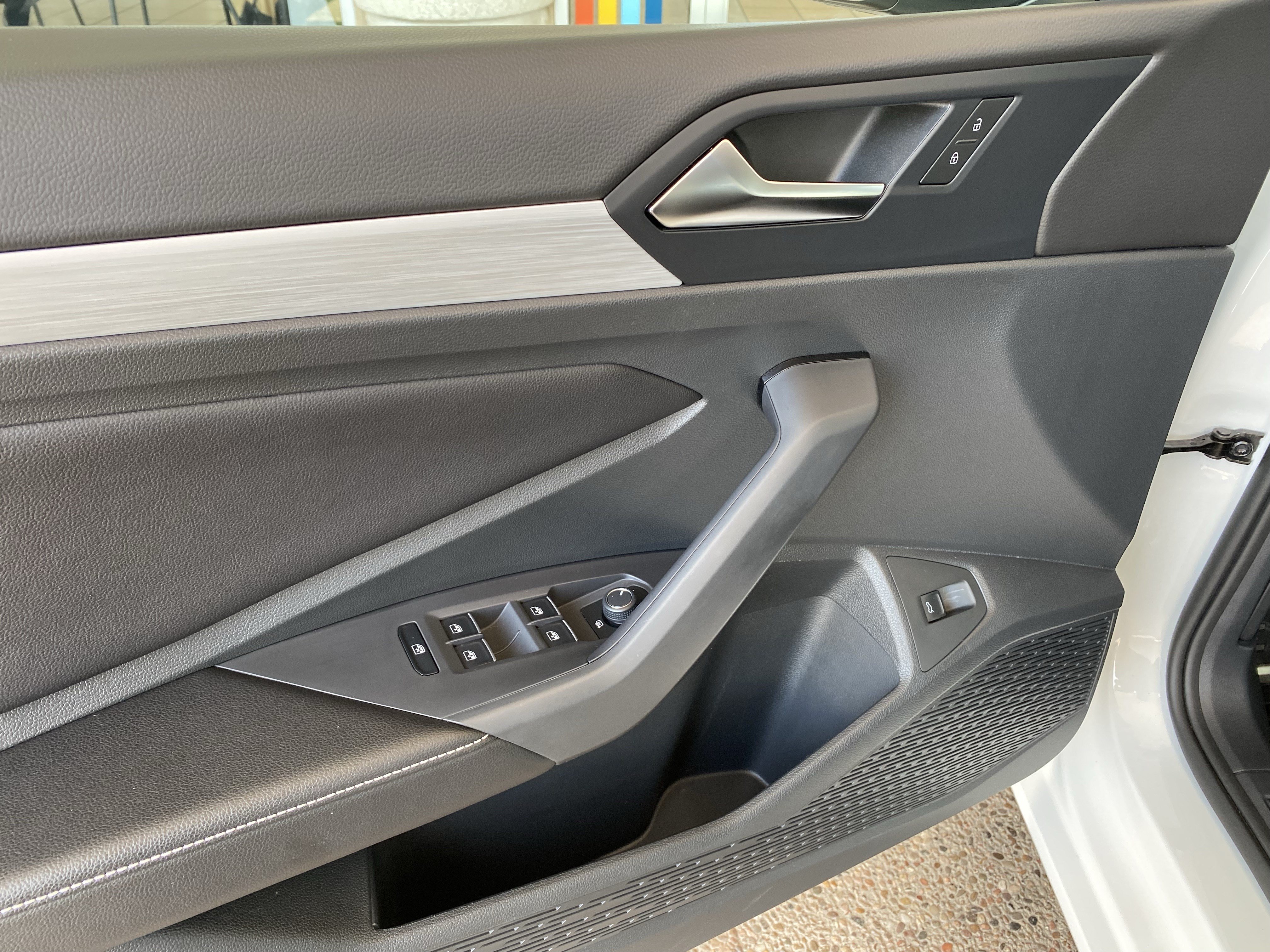 Certified 2026 Volkswagen Jetta Sport FWD image 11
