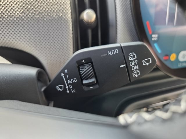 New 2026 MINI Cooper 2-Door Hardtop FWD image 27