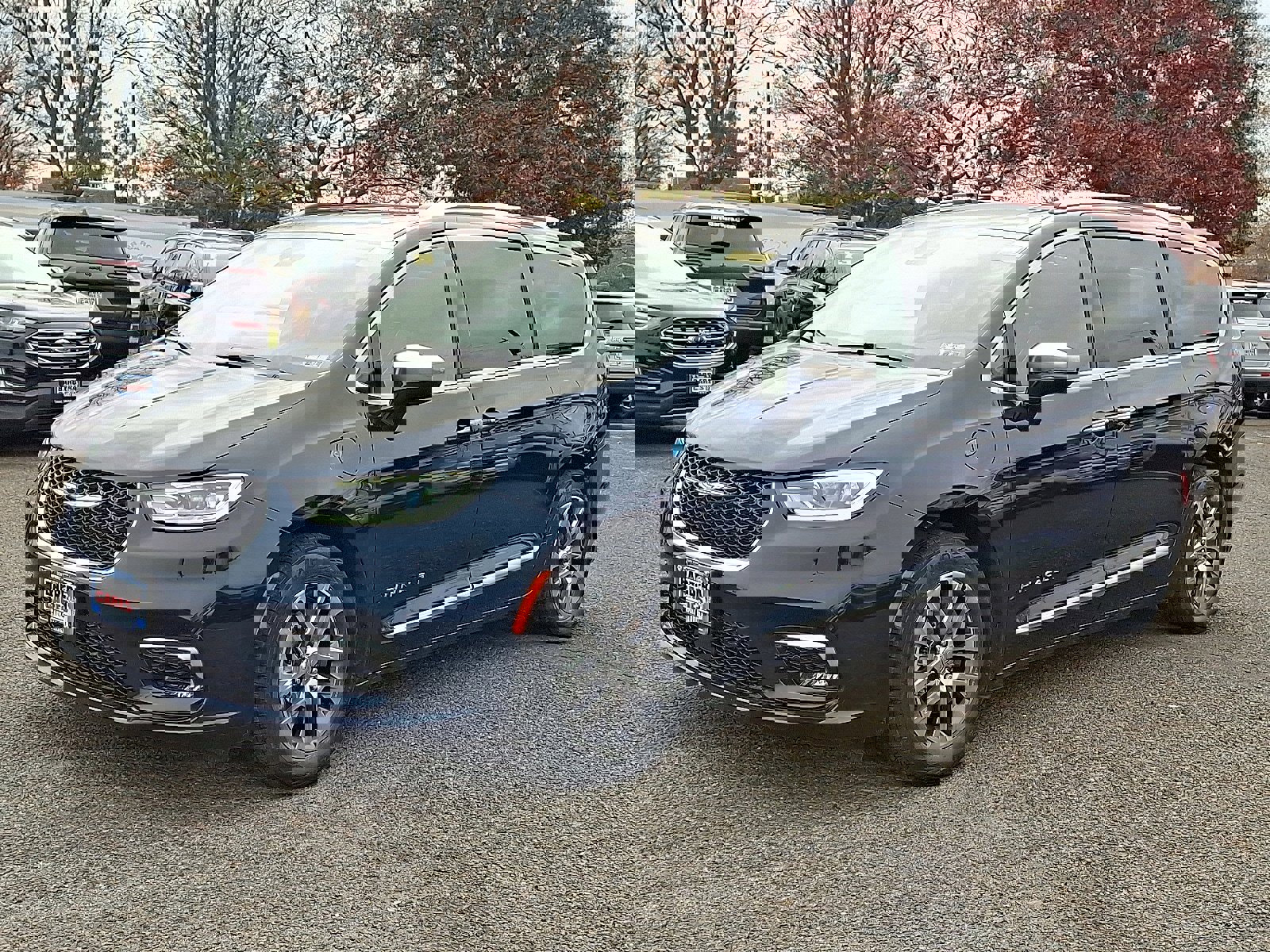 Used 2024 Chrysler Pacifica Pinnacle image 3