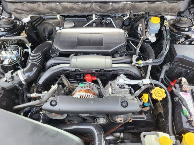 Used 2010 Subaru Legacy 2.5i Premium image 11