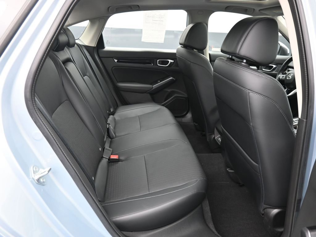 Used 2023 Honda Civic Touring image 38