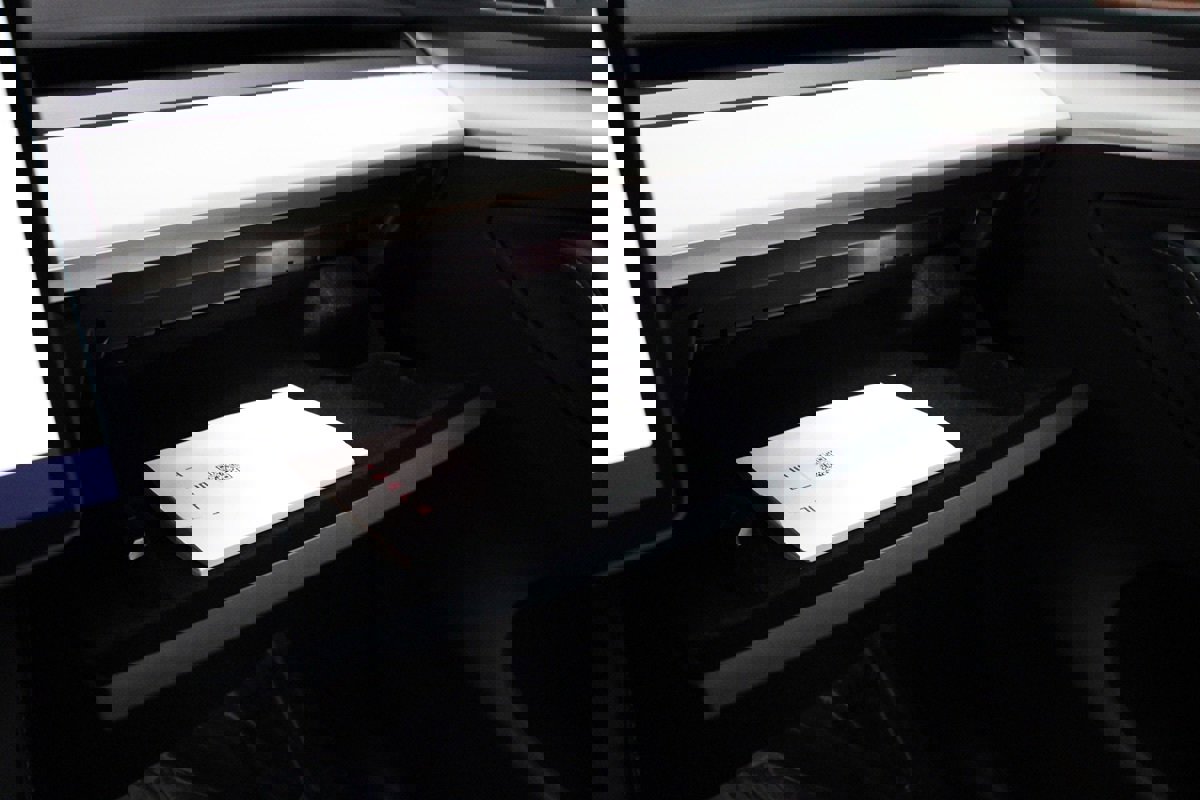 Used 2024 Tesla Model Y Long Range image 35