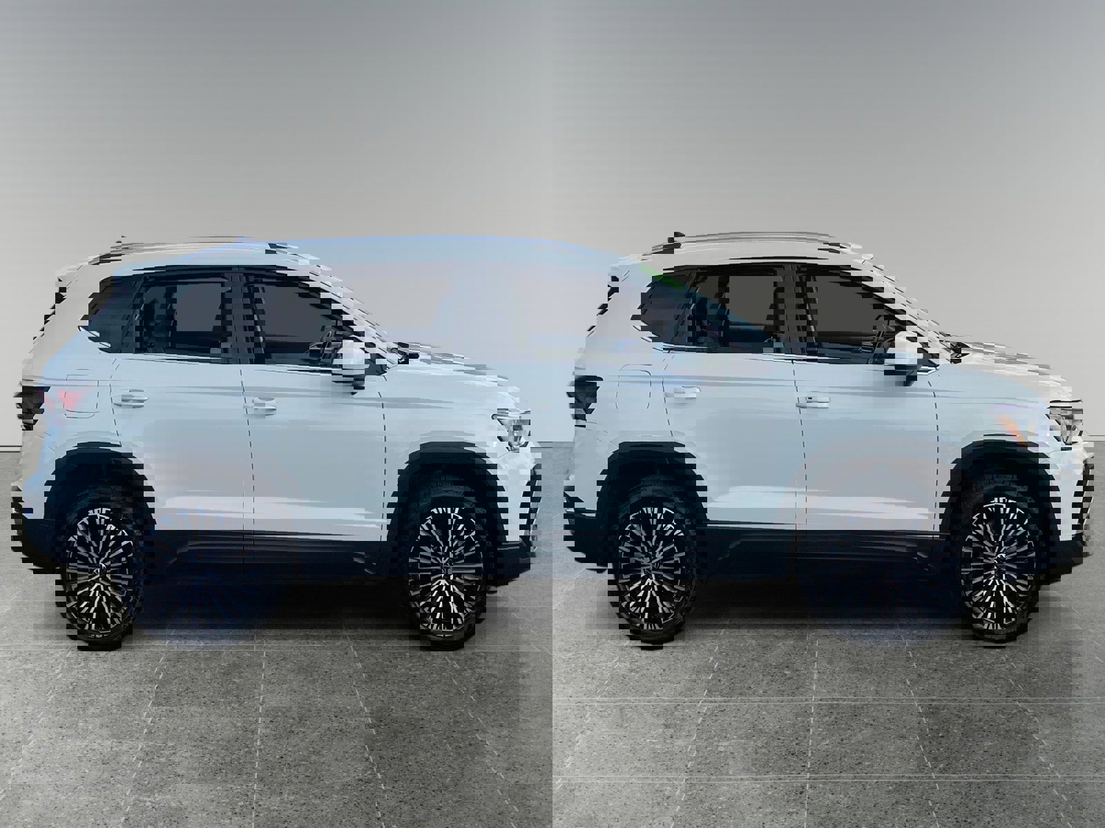 Used 2025 Volkswagen Taos SE image 6