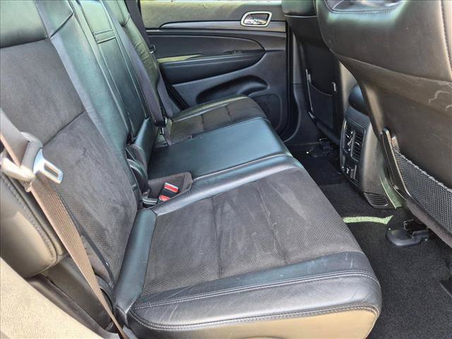 Used 2021 Jeep Grand Cherokee Laredo X AWD/4WD image 19