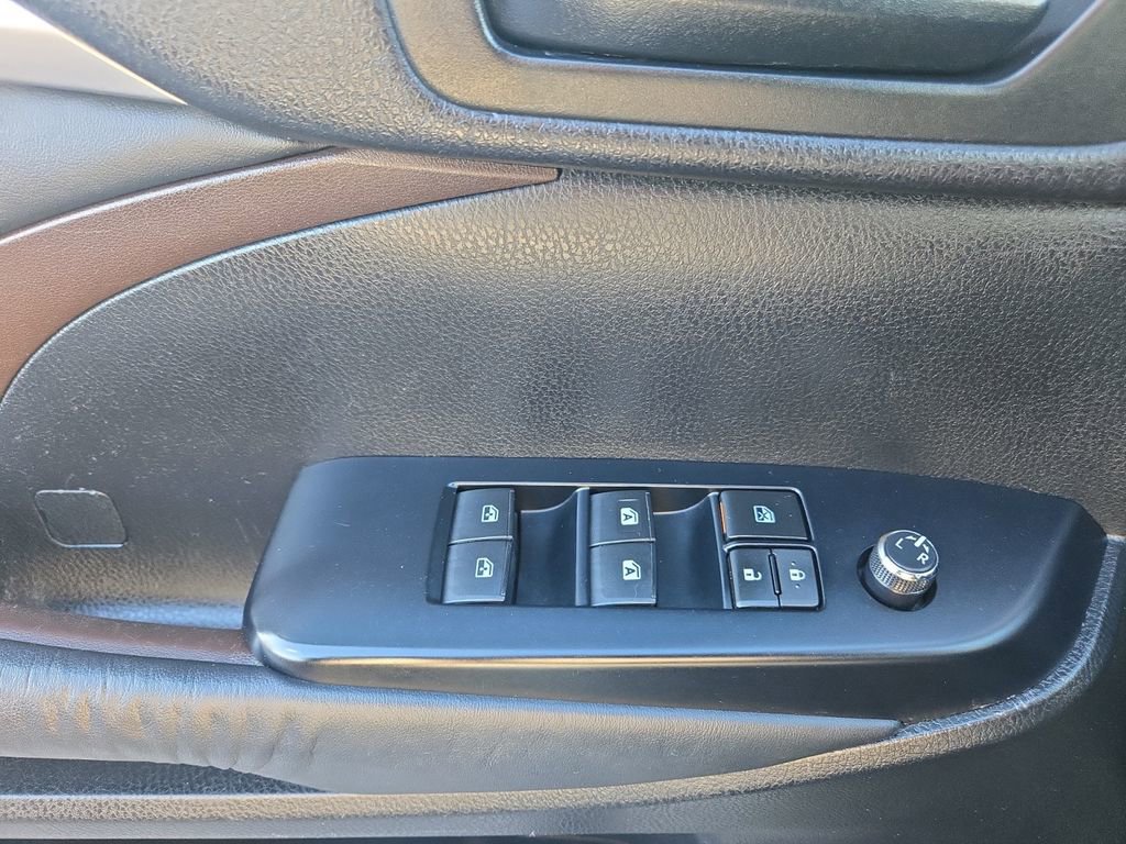 Used 2014 Toyota Highlander Plus image 20