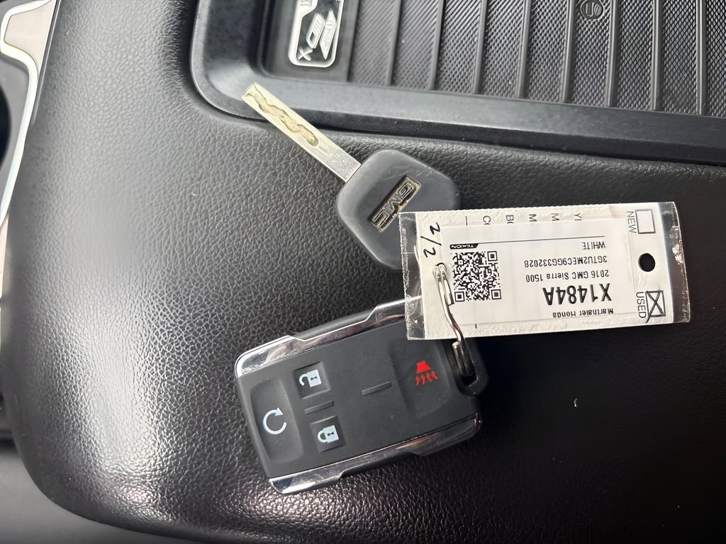 Used 2016 GMC Sierra 1500 SLE w/ All-Terrain Package image 26