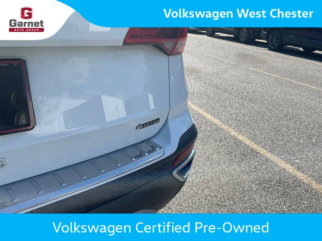 Used 2024 Volkswagen Taos SE w/ Panoramic Sunroof Package AWD/4WD image 10