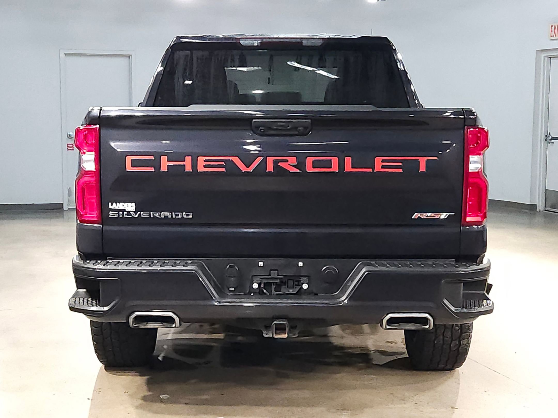 Used 2022 Chevrolet Silverado 1500 RST image 6