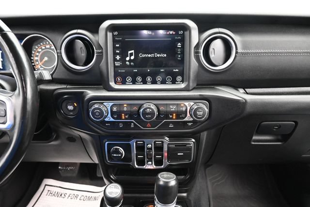 Used 2022 Jeep Gladiator Overland w/ Popular Equipment Package AWD/4WD image 17