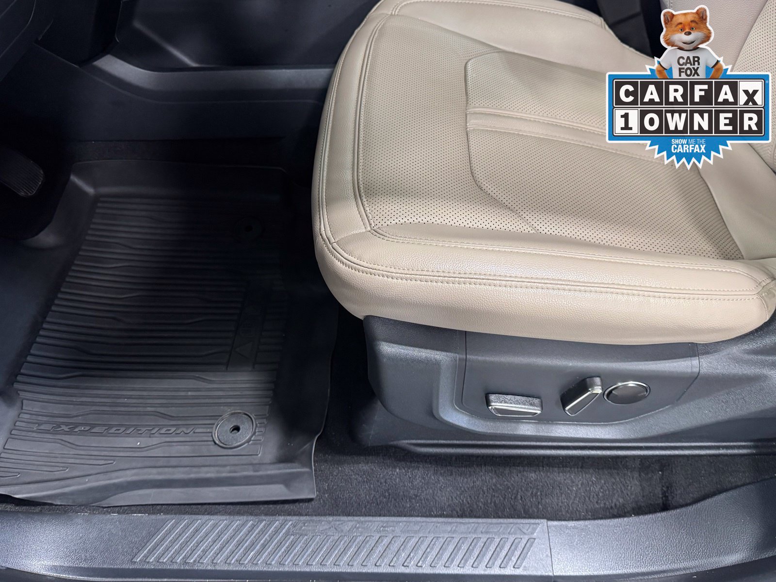 Used 2023 Ford Expedition Max Limited AWD/4WD image 18