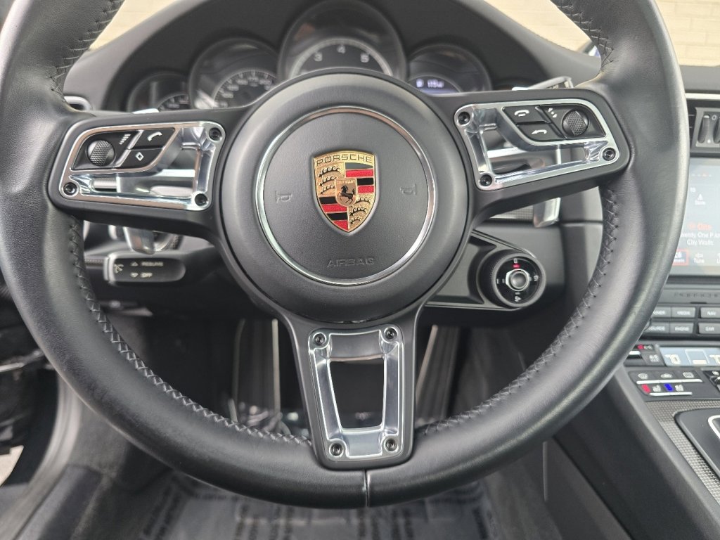 Used 2017 Porsche 911 Turbo image 40