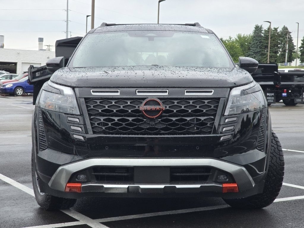 New 2026 Nissan Pathfinder Rock Creek w/ Rock Creek Premium Package AWD/4WD image 10
