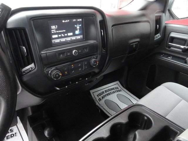 Used 2018 Chevrolet Silverado 1500 Custom w/ Custom Value Package image 10