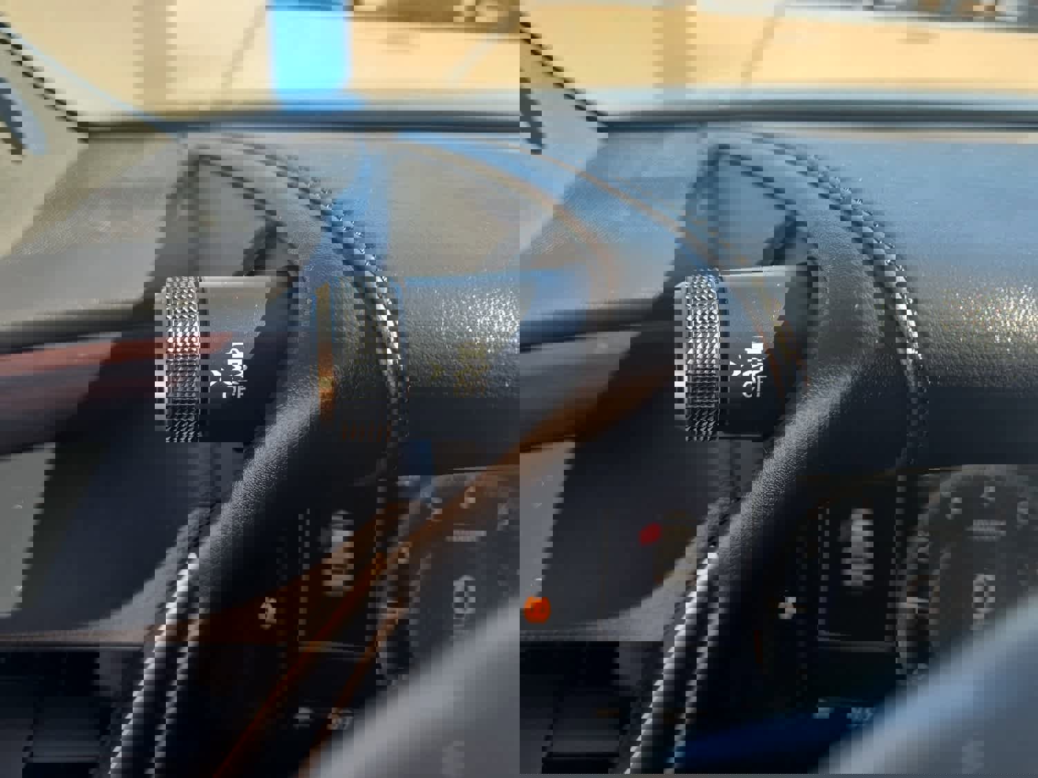 Used 2019 Lexus ES 350 w/ Premium Package image 24