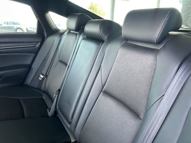 Used 2022 Honda Accord Sport image 25