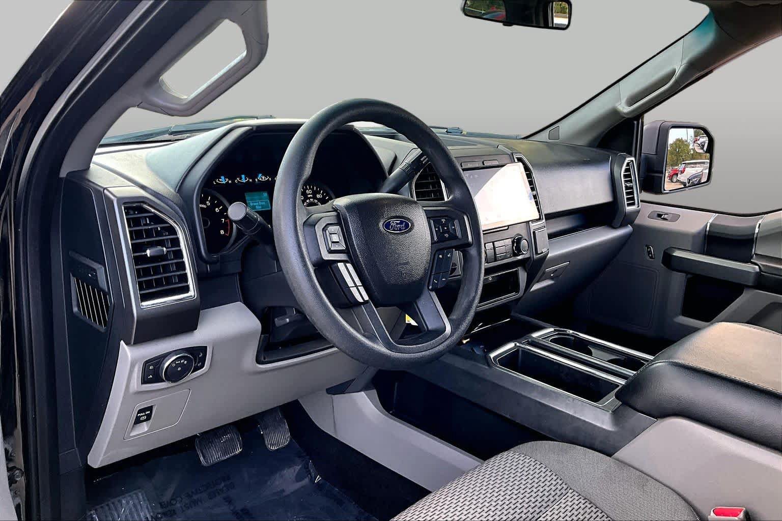 Used 2016 Ford F150 XLT RWD image 18