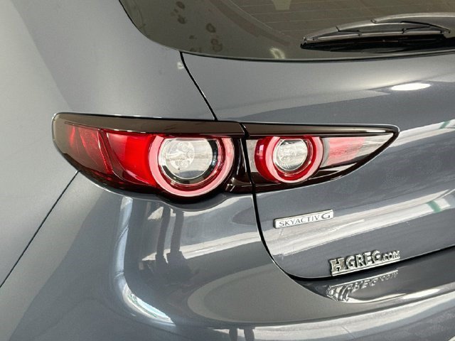 Used 2021 MAZDA MAZDA3 s FWD image 35