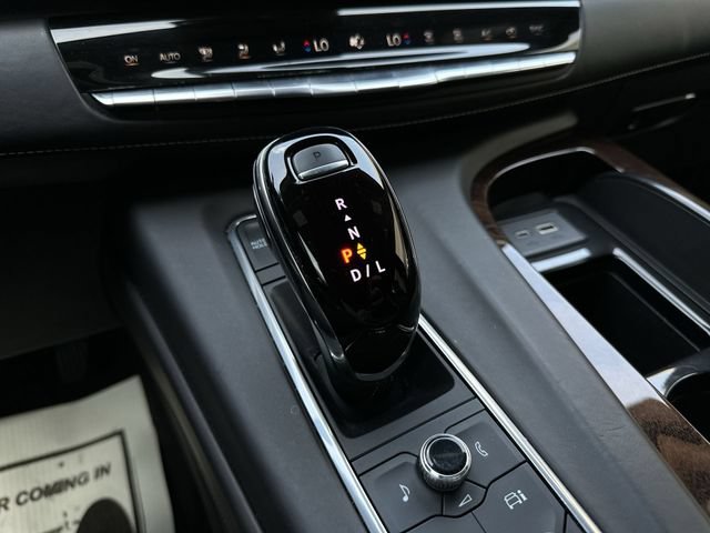 Certified 2022 Cadillac Escalade ESV Sport Platinum RWD image 28