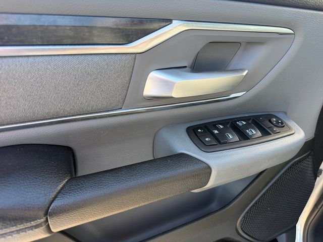 Used 2019 RAM 1500 Big Horn AWD/4WD image 14