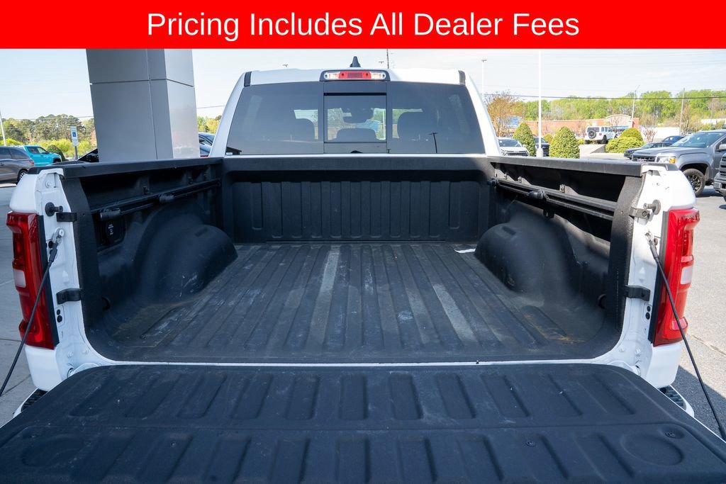 Used 2025 RAM 1500 Big Horn AWD/4WD image 6